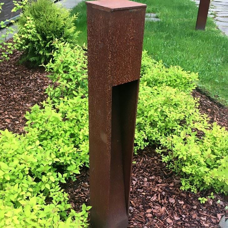 Personalized Corten Rust Color Bollard Lights For Garden